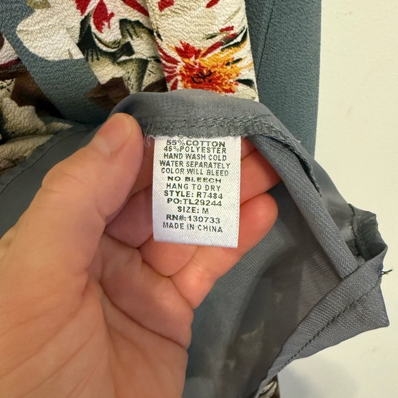 2/$30 Umgee - Gray Floral Sleeveless Mini Dress Size M NWT - Picture 7 of 10